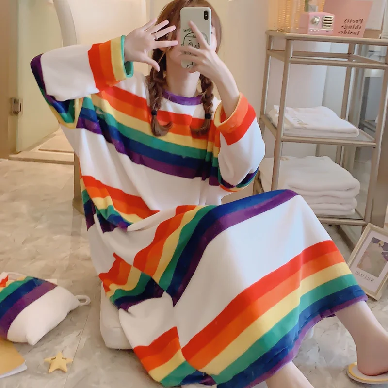 

Fashion Design Personality Women Warm Flannel Nightdress Winter Loose Leisure Womens Nightgown Sleepwear Send Same Storage Bag