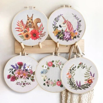 

3D Embroidery Starter Kit with Flowers Unicorn Pattern Cloth Europe Style Color Threads Craft Kit With Hoop Embroidery Supplies