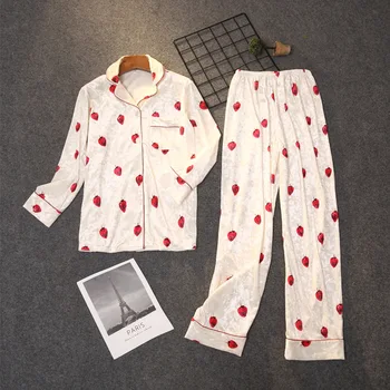 

2020 Gold Velvet Print Pajamas Nightwear Sleepwear Set Winter Warm Simple Long Sleeve Long Pants Leisure Women Pyjamas