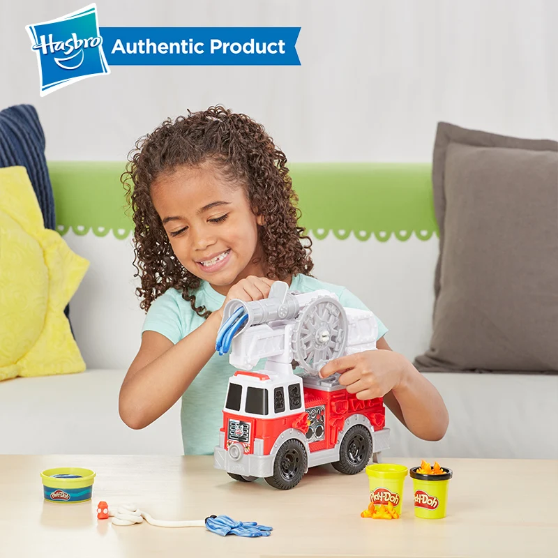 Hasbro Play-Doh колеса пожарная игрушка с 5 нетоксичными цветами, включая Play Doh водяное соединение пожарно-спасательные игрушки