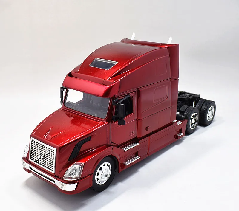 Muchos 1/32 nuevos modelos especiales de colección de modelos para nivienos con cabezal de remolque de Metal fundido a presión - Цвет: Wine red