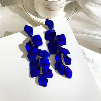 

XIYANIKE 2020 Summer Statement Acrylic Petal Flower Long Earrings For Women Irregular Geometric Enamel Fashion Drop Pendientes