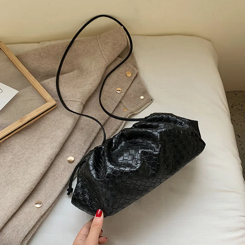 Black Shoulder bag Новинка, женская сумка-мессенджер с пельменями, дизайнерская сумка, Ретро стиль, облачная женская сумка на плечо, тренд, клатч, сумочка, HW651 - Цвет: Black Shoulder bag