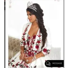 Изготовленное на заказ болеро с длинными рукавами из сатина куртка для пышных платьев