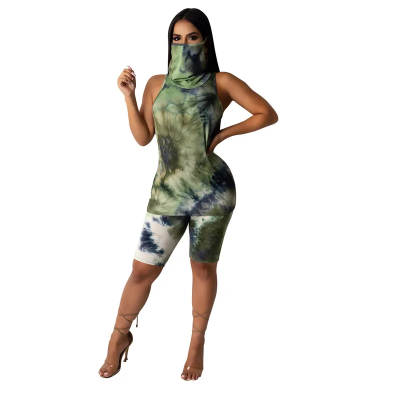 

Tie Dyeing Print Sexy Two Piece Set Tracksuit For Women Mask High Necked Sleeveless Top And Bodycon Shorts Vintage Matching Suit