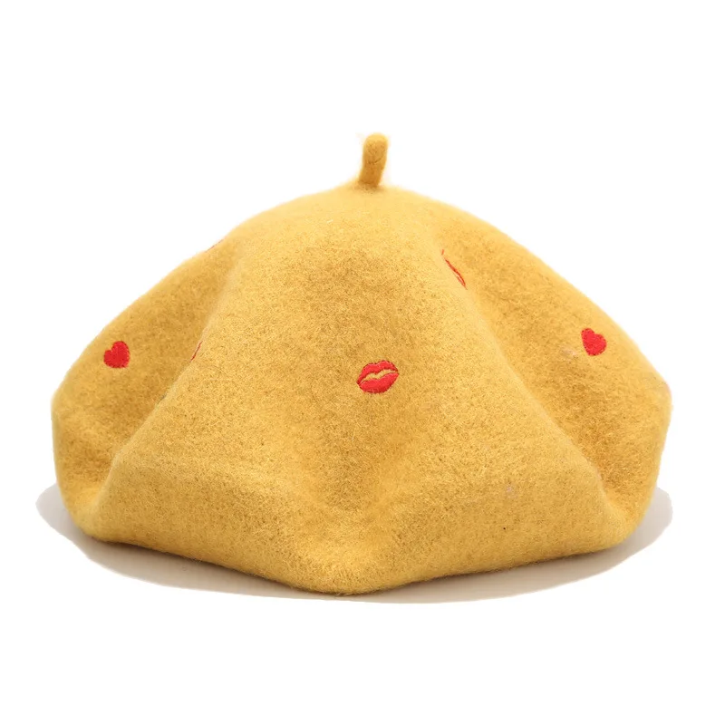 yellow KASURE новые шерстяные береты с вышивкой в виде губ и поцелуя для женщин и девочек, милые меховые кашемировые зимние теплые шапки, элегантный берет для девочек - Цвет: yellow