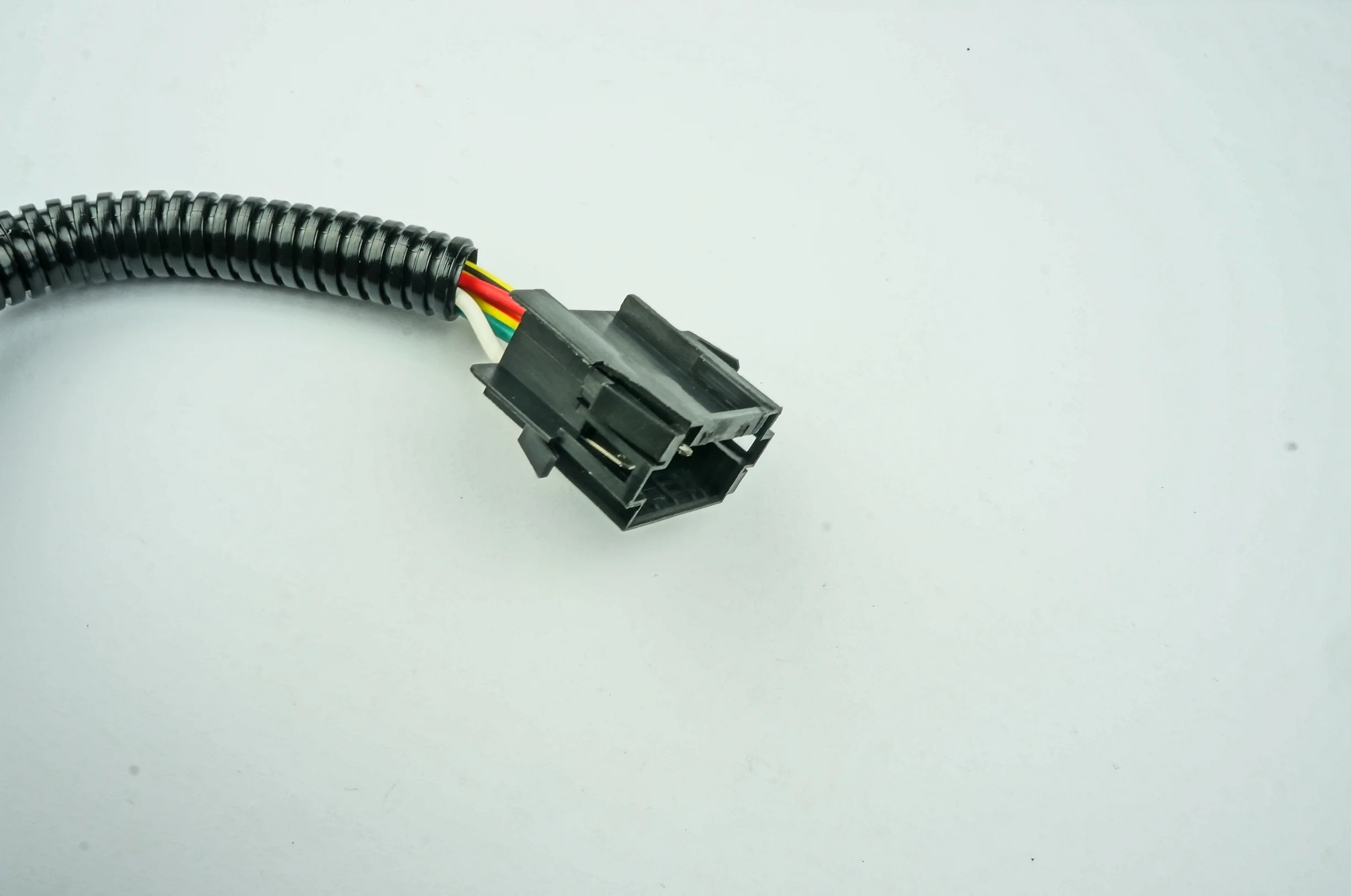 Датчик положения дроссельной заслонки TPS OEM 20504685/1063332/3171530 для VOLVO