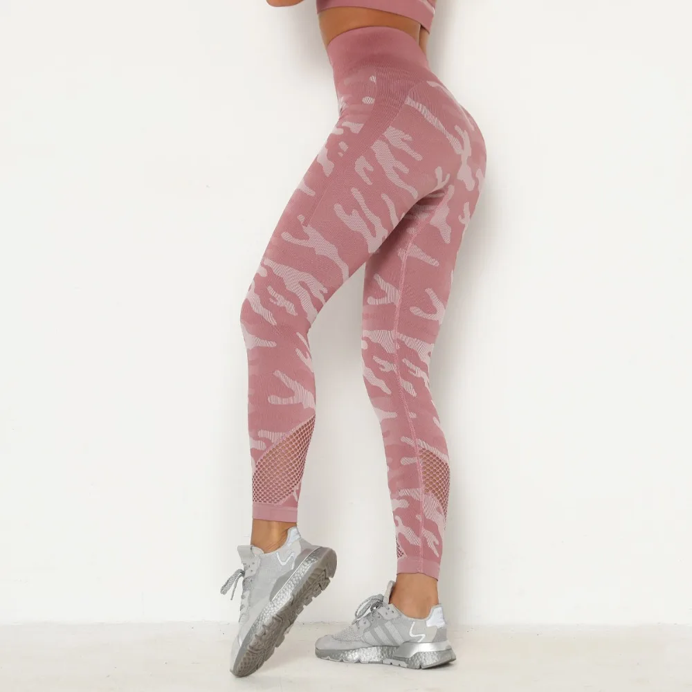 15305188508_1824471394