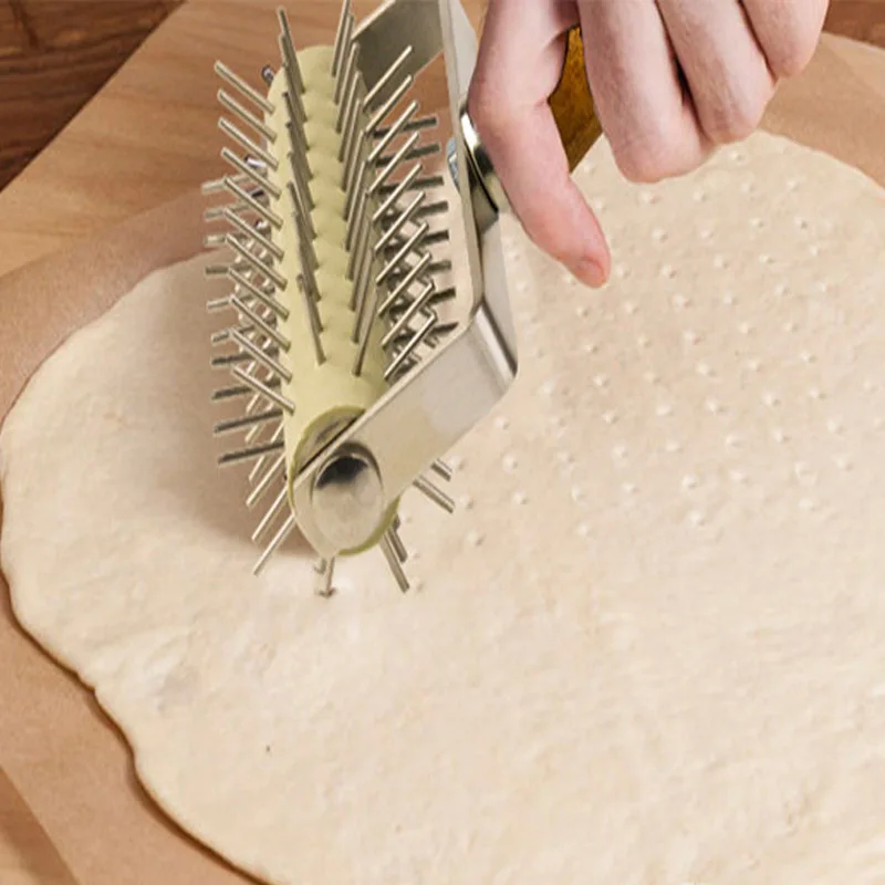Dough Spike Roller Wheel Bread Pie Pizza Pasta Hole Maker DIY Tool
