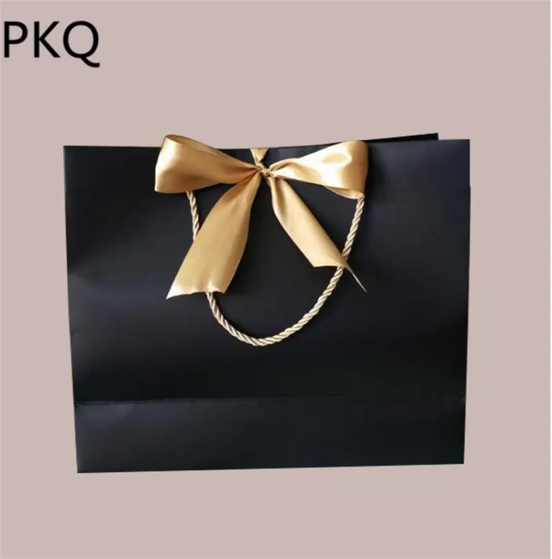 

10pcs 40*28*12cm Large Pacakging Clothing Paper Gift Bag with Handle High Grade Shopping Bag Women's Bag Gift Bags Send Ribbon