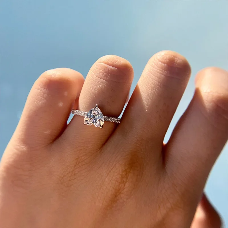 Luxury Brand Ladies Ring  Evening Party Rings For Women Fashion Silver Color Ring Jewelry Heart AAAAA Zircon Rings For Girls