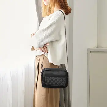 

Women PU Leather Shoulder Messenger Handbags Simple Solid Lattice Casual Small Crossbody Bags for Girls Messenger Bags