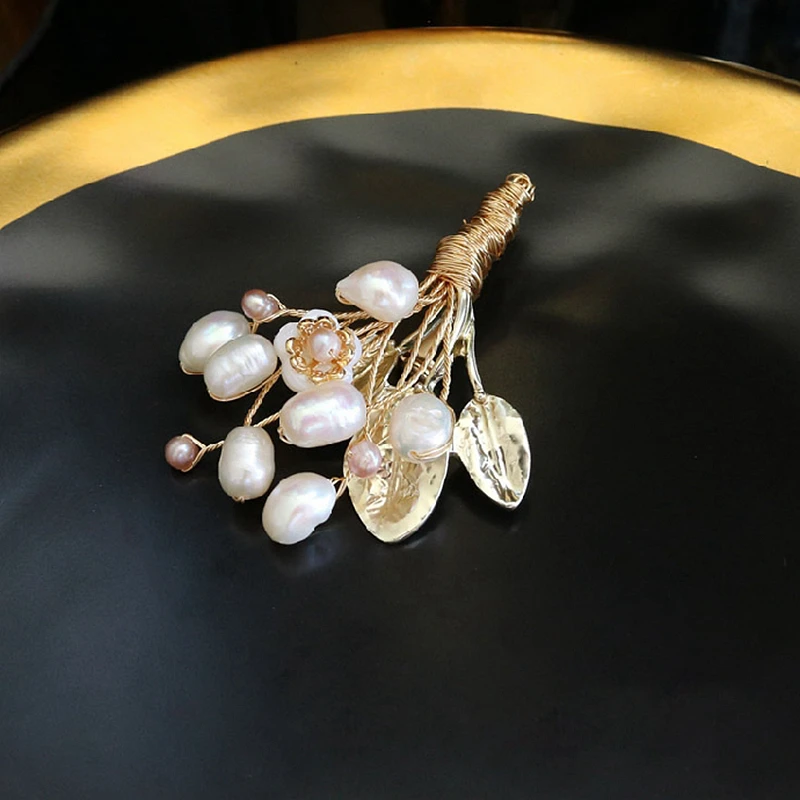 Жемчужные броши, натуральная пресноводная жемчужная брошь в стиле барокко для женщин, брошь для вечеринки, цветок, хорошее ювелирное изделие ручной работы