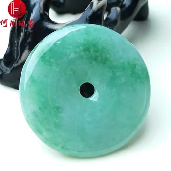 

Hezhou jewelry!Myanmar natural jade!Exquisite hand carving!Secure the pendant!Exquisite workmanship! 41.34g