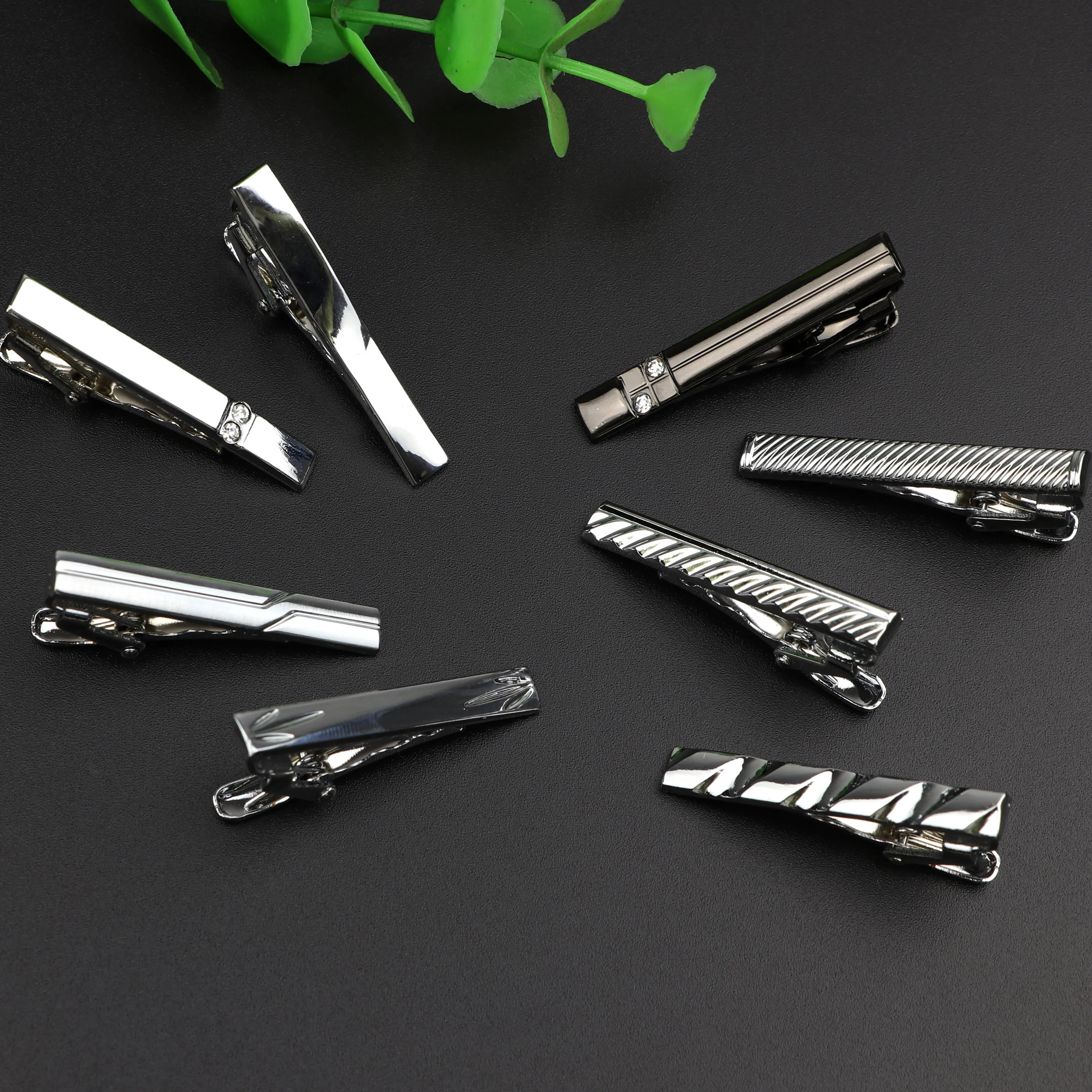 

4cm New Simple Fashion Style Tie Clip Metal Exquisite Practical Pin Clasp Business Wedding Accessories High-End Gift For Men