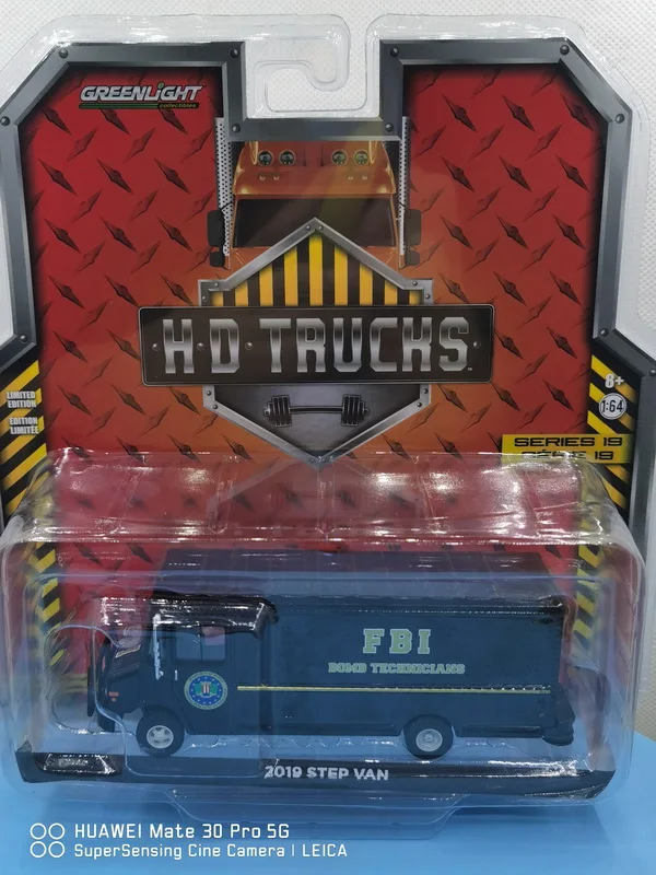 Автомобили Greenlight 1/64 2019 шаг фургон ФБР задняя дверь открывается коллекция