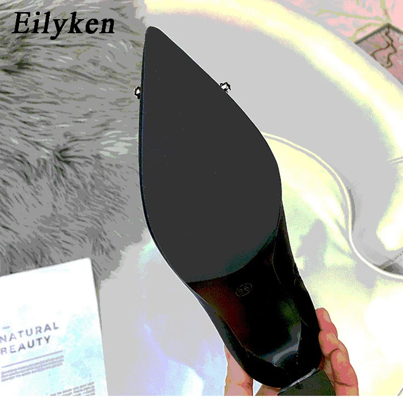 Eilyken пикантные растягивающиеся женские ботильоны; сезон осень-зима; женские ботинки на высоком каблуке-шпильке с острым носком, украшенные стразами, на молнии