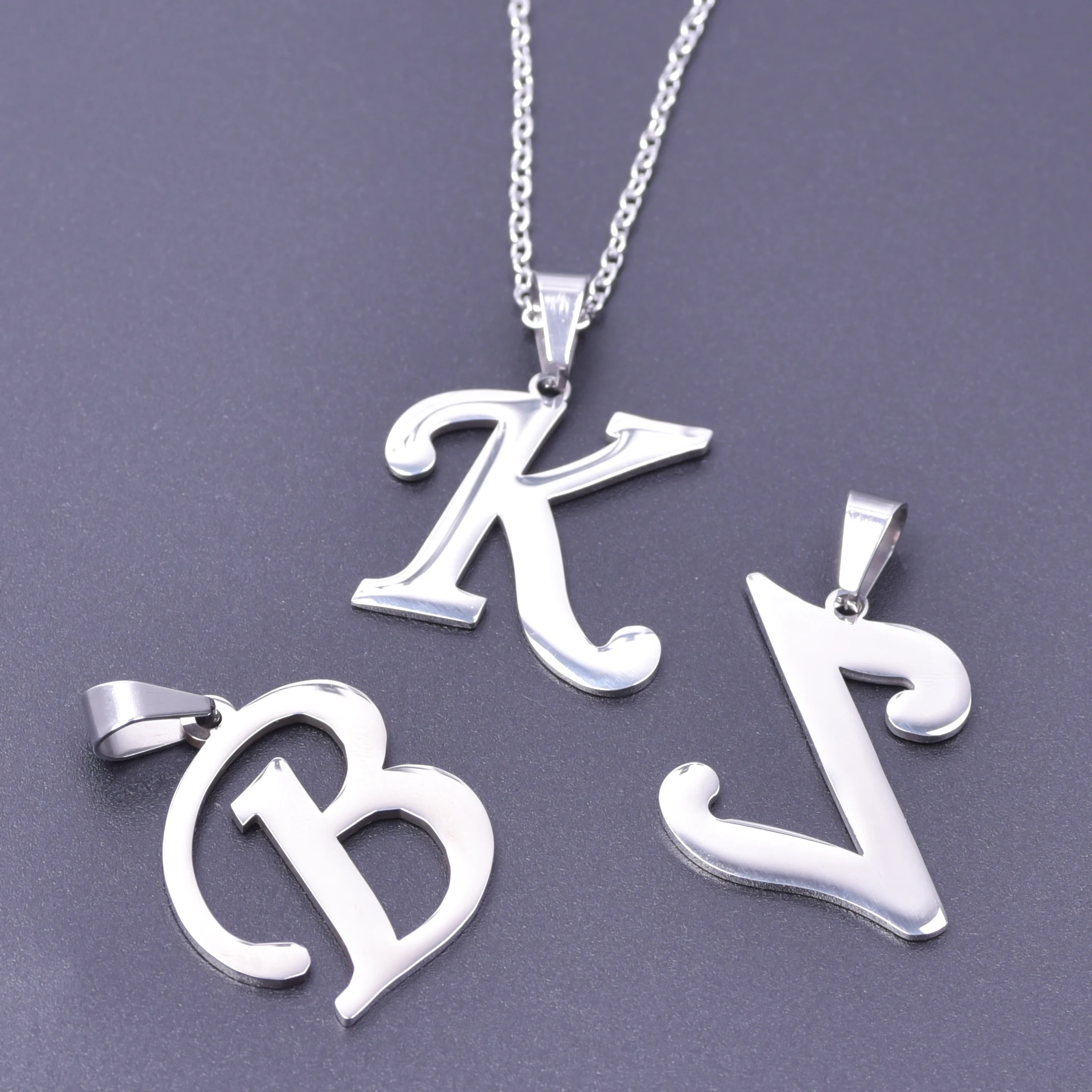 26   η ƿ ʱ    Ʈ ū ĺ ü  Ŀ Cadenas Hombre