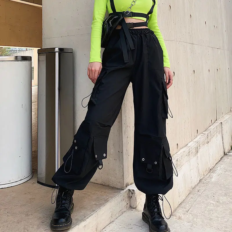 2021 Gothic Cargo Women Pants Korean Fashion Spring 2021 Harajuku Streetwear Oversized High Waisted Loose Trousers Female Goth capri trousers