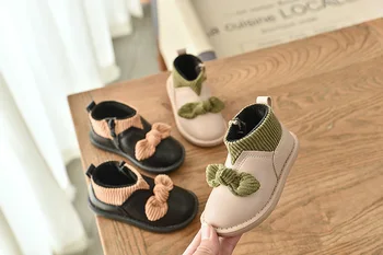 

Warm leather shoes for girls' ankle boots with cotton suede children's Martin boots leather boots with bowknot cotton boots