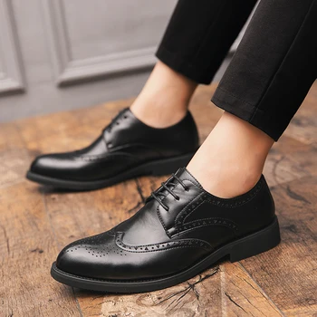 

Men Leather Oxfords Flat Classic Formal Shoes Quality brogue dress Pointed Toe Business Lace Up Shoes Hot Sale Black Hombre