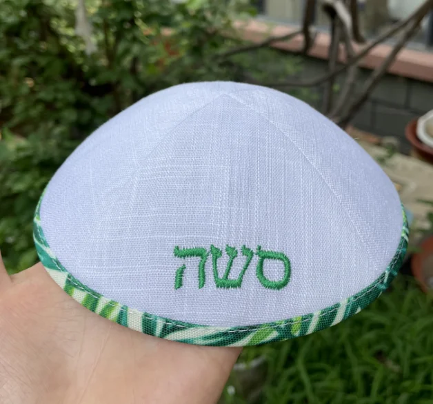 Белый льняной кипот KIPPOT KIPPAH с синей вышивкой логотипа для свадьбы | Тематическая