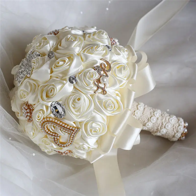 WifeLai-A 20CM Ivory Silk Rose Artificial Flower Bouquet Handmade Bridesmaid Bouquet Rhinestone Holding Flower Buque Noiva W373D