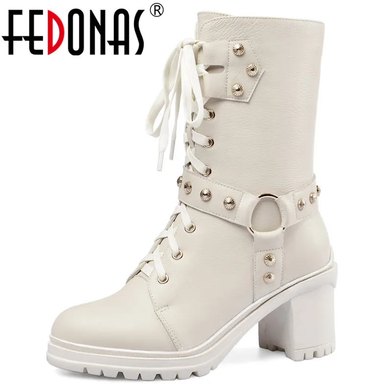 FEDONAS ботинки в байкерском стиле на толстом каблуке обувь для вечеринок женские зимние ботильоны короткие ботинки из натуральной кожи с мета... FEDONAS ботинки в байкерском стиле на толстом каблуке обувь для вечеринок женские зимние ботильоны короткие ботинки из натуральной кожи с мета...