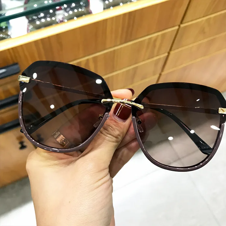 Pink Women Sunglasses Alloy Overszie Big Frame Square Sun Glasses Ladies Fashion Luxury Brand Gradient Yellow Shades FML