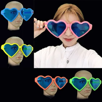 

Glasses Bar Decoration Cool Popular Simple Ultra-Large Type Heart-Shaped