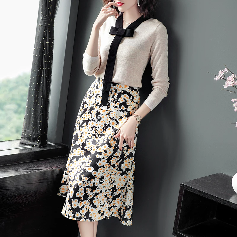

Spring Autumn Winter Office Lady Fashion 2 Piece Set Patchwork Bow Knitter Wool Blouse+Print Long Skirt Women Two-piece Sets