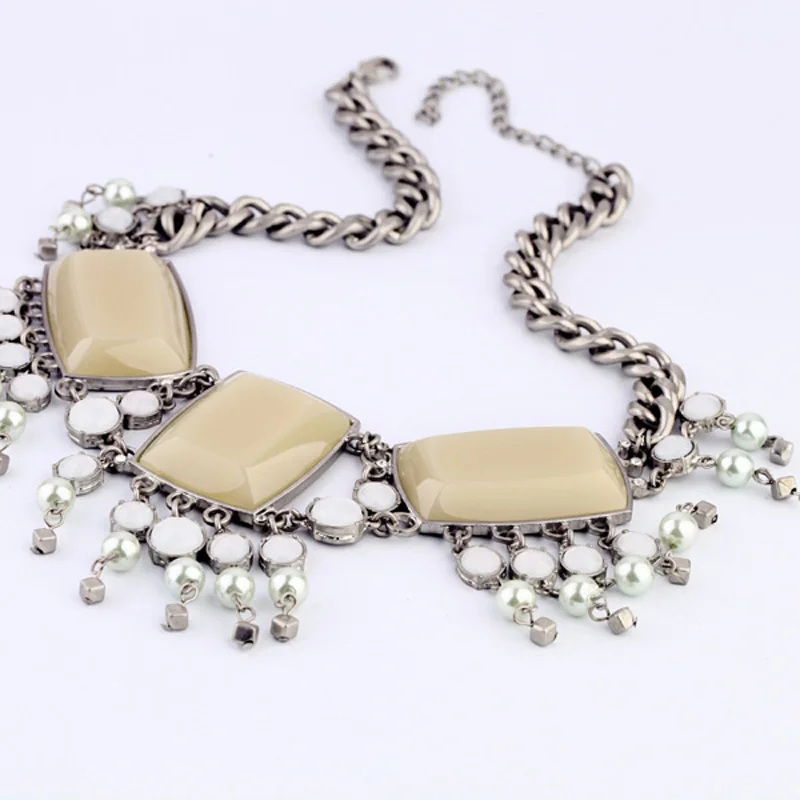 Женское массивное ожерелье Uer с большими геометрическими искусственными