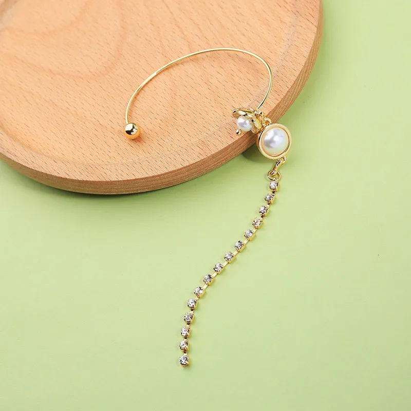 Винтаж Ушные крючки клипсы Boho Для женщин прекрасные бусины кулон с длинной бахромой Кафф серьги Модные украшения