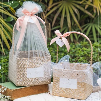 

Handmade Woven Basket Wedding Favor Rustic Hand-held Flower Bouquet Baskets Florist Decoration for Party Supplies with Light