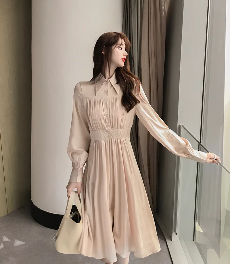 

Photo Shoot Net Price Gentle Elegant Mid-length Waist Hugging Fold-down Collar Base Dress + Hollow out Tassels Sweater 1005 #