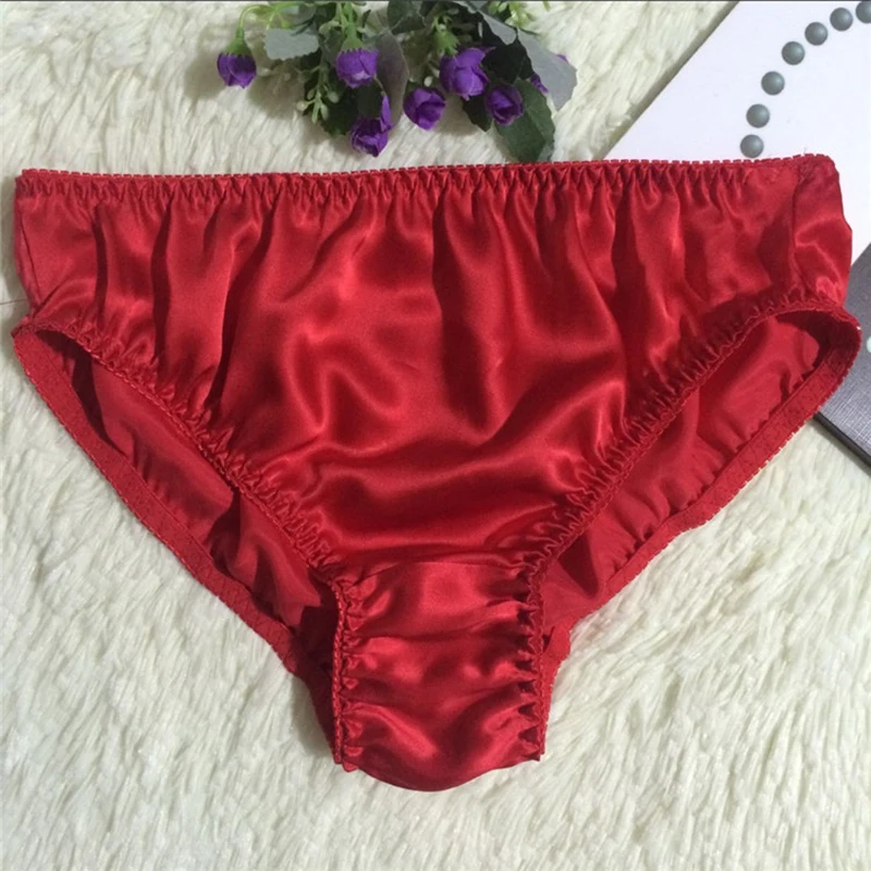 

Women elastic underwear Pure Silk Panties Briefs Middle Waist Seamless Sexy Breathable Underpants