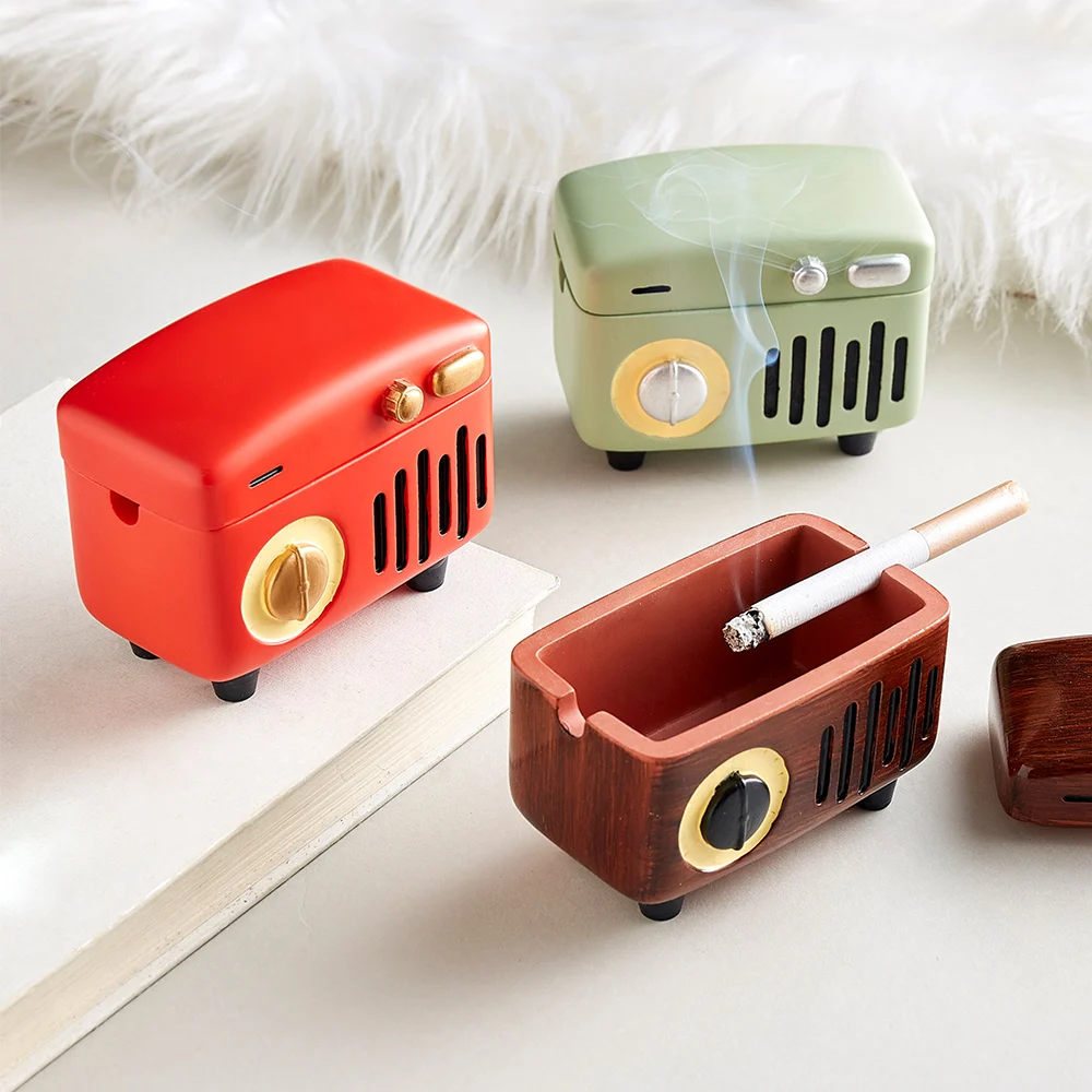 Cute Female ashtray with Lid Modern Home Decoration Portable Ashtray Standing Ashtray Living