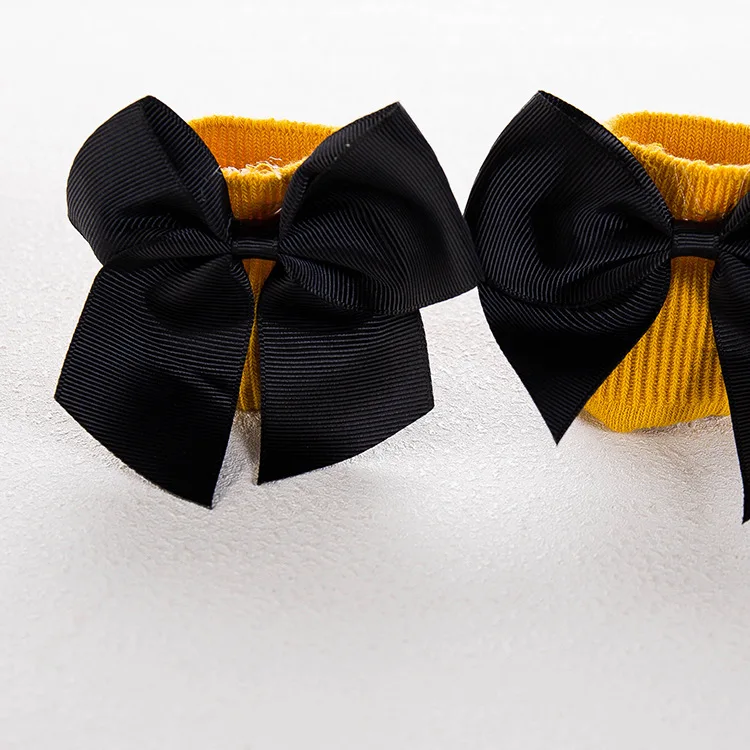 BLACK YELLOW BalleenShiny/носки с бантиком для маленьких девочек; Плотные хлопковые зимние носки; теплые носки-тапочки для малышей; одежда для малышей; От 1 до 6 лет - Цвет: BLACK YELLOW
