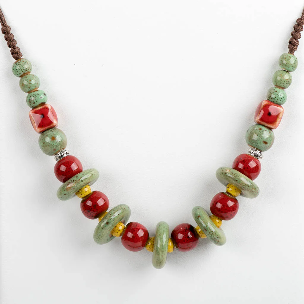 JewelryWholesaleCeramicRetroStyleNecklacesWomensPendantArtwareRopeChainBoondoggle