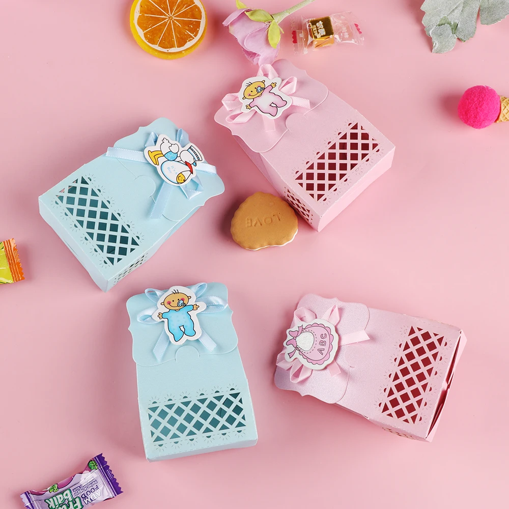 

6Pcs/pack Hollow Gift Bags Pearlescent Paper Chocolate Candy Box Birthday Wedding Event Biscuit Pouch Party Decoration