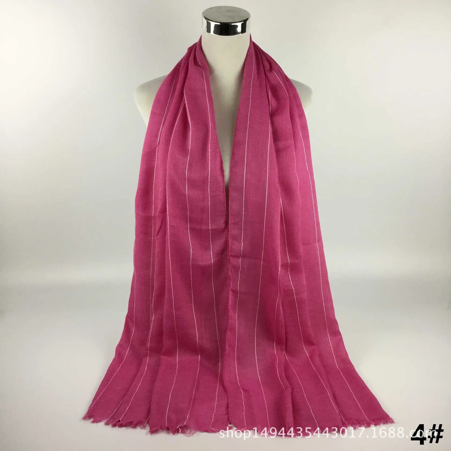 Manufacturers Direct Selling New Style Versitile Fashion White Line Stripes Scarf Women's Top Grade Cotton Silk Scarves Tassels