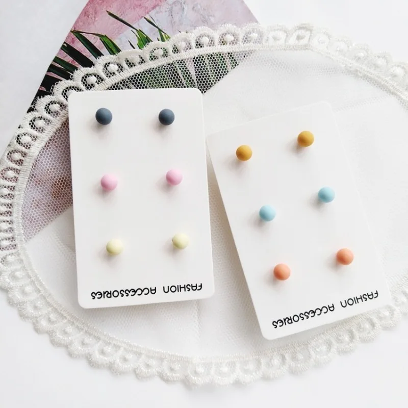 

3 Pair Japanese and Korean Simple Colorful Beads Small Stud Earrings for Fashion Personality Girl Women's Accessories Jewelry