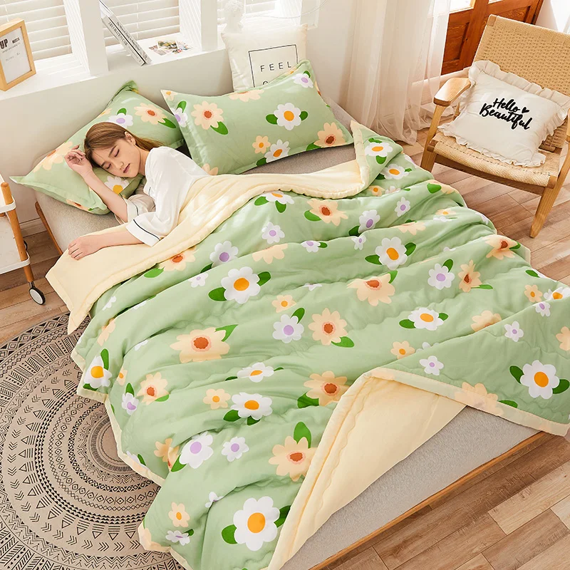 Summer Quilt Air-Conditioning Quilt Children and Adults Cartoon Quilt Cover Single Washable Bed Home Use 80x100cm