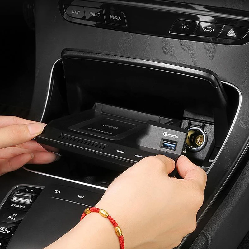 メルセデスベンツ W205 X253 C、GLC ワイヤレス充電 メルセデスベンツ W205 X253 C、GLC ワイヤレス充電
