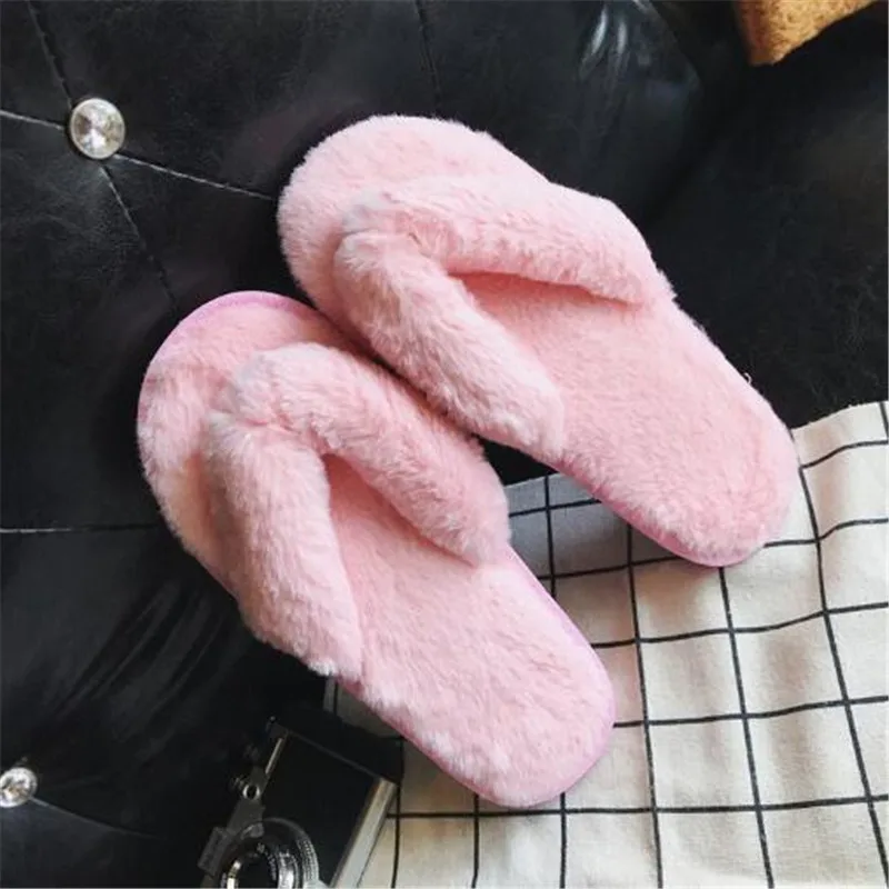 As shown Женские зимние теплые хлопковые тапочки; модные Pantufa; черный плюшевый Вьетнамки; женские меховые шлепанцы; женские пушистые домашние меховые Тапочки - Цвет: As shown