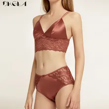 Роскошный атласный комплект бюстгальтер и трусики тонкий хлопковый бюстгальтер без проволоки черный женский комплект кружевного нижнего белья бюстгальтер с Вышивкой Сексуальное нижнее белье Белый