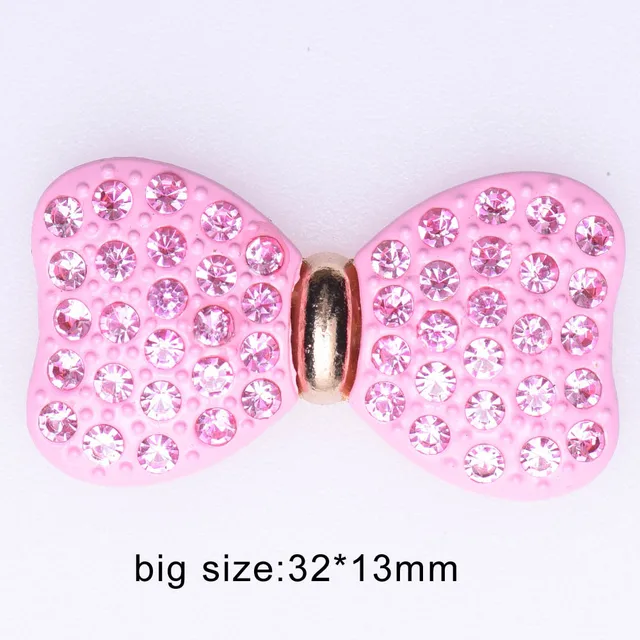 New Brand Shoes Charms Designer Croc Charms Bling Rhinestone Girl Gift Glow Clog Decaration Metal Love Butterfly Accessories b8212