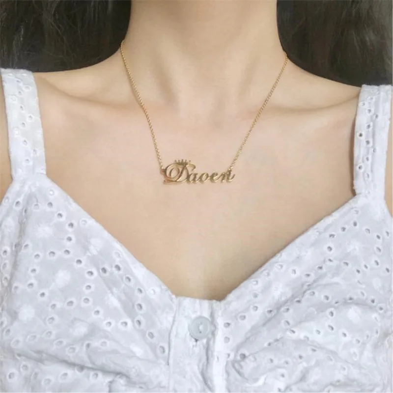 Crown Name Custom Necklaces For Women 
