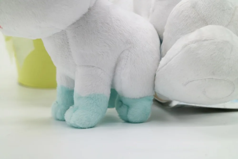 Такара Tomy лед плюшевый вульпикс прекрасные игрушечные лисы рождественские подарки для детей хобби Коллекционная мягкая игрушка покемон