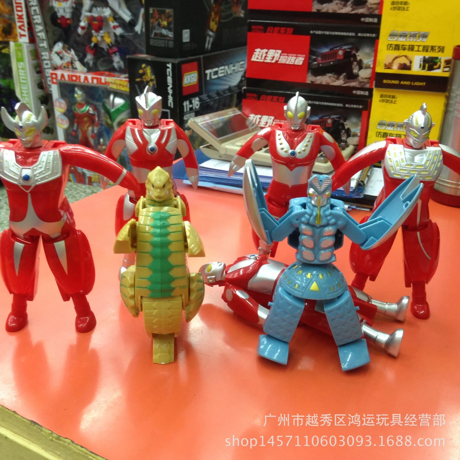 Подлинная Ultraman Бянь Син дан-(Sharp)-серия Ultraman-Супермен Бянь Син дан